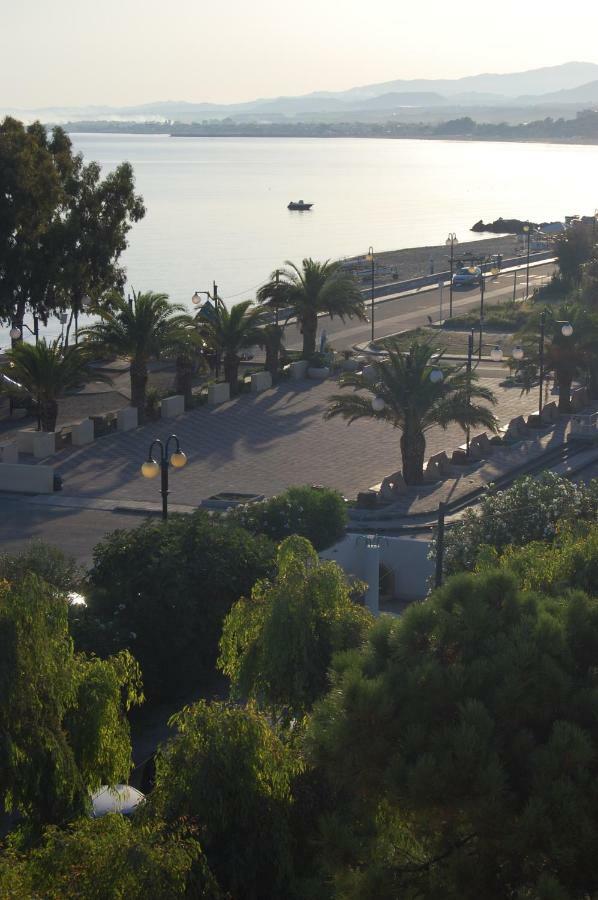 Golfo Di Tindari Apartments Falcone Exterior foto